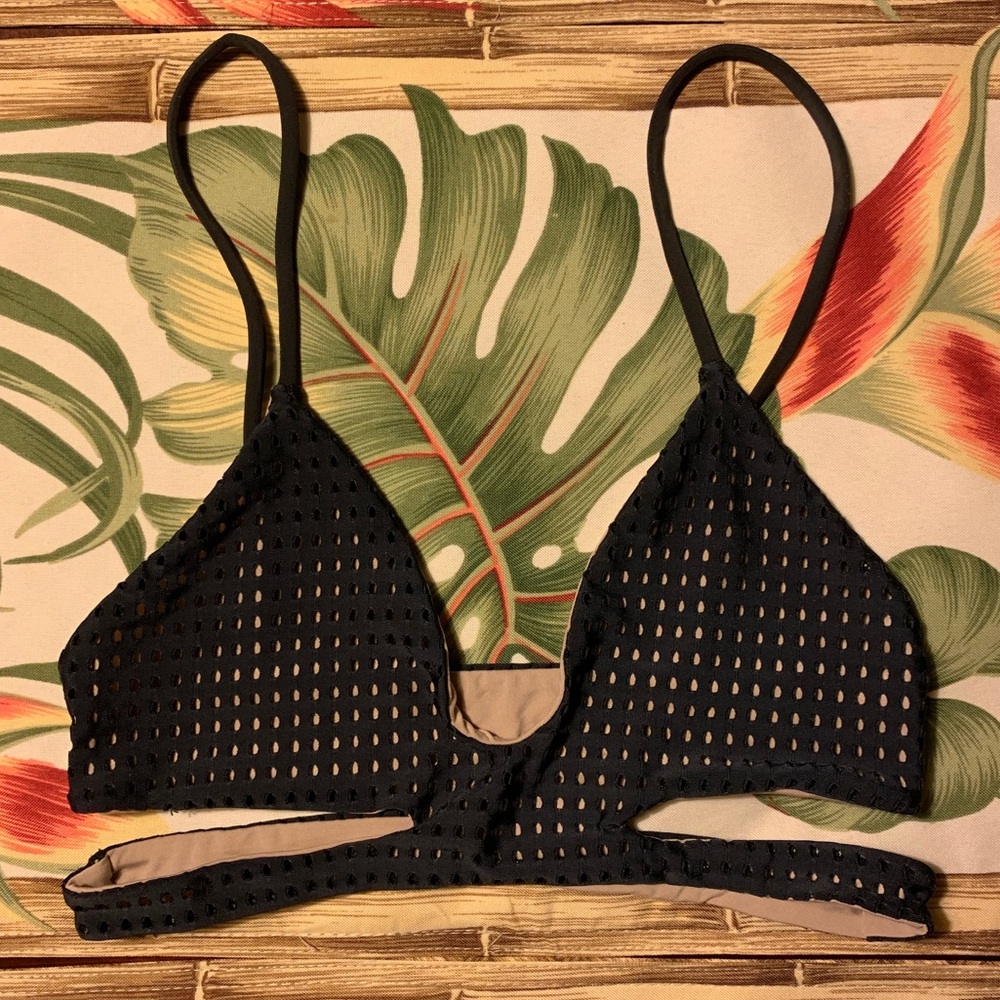 Acacia Haku Mesh Top